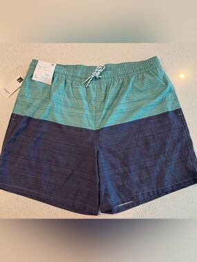 Men’s Goodfellow & Co 7” Swim Trunks
